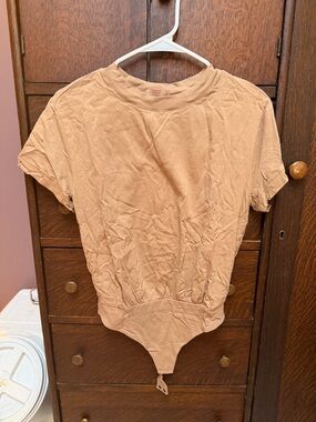 Nuuds Women's Short Sleeve Bodysuit in Tan